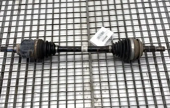 Toyota Auris E180 Front driveshaft 