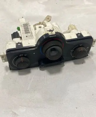 Renault Megane II Climate control unit 666445
