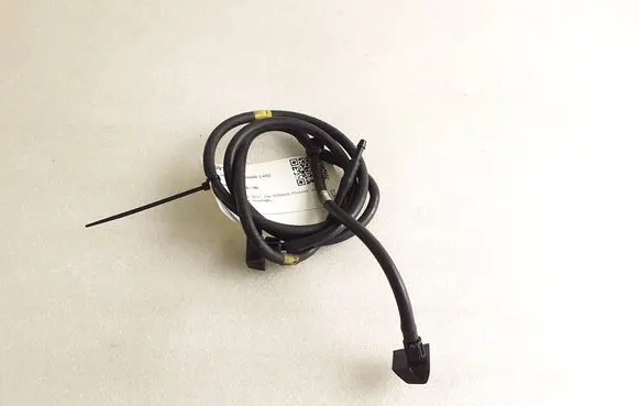 Nissan Juke I F15 Windshield washer spray nozzle 76866 16866