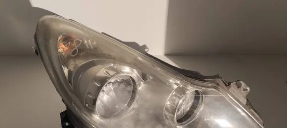 Opel Corsa D Headlight/headlamp 13186384 89313320 8931332005X0