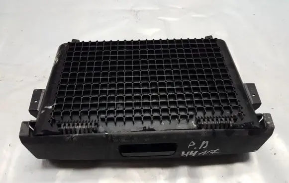 Volkswagen Touran I Glove box 1t0881580a
