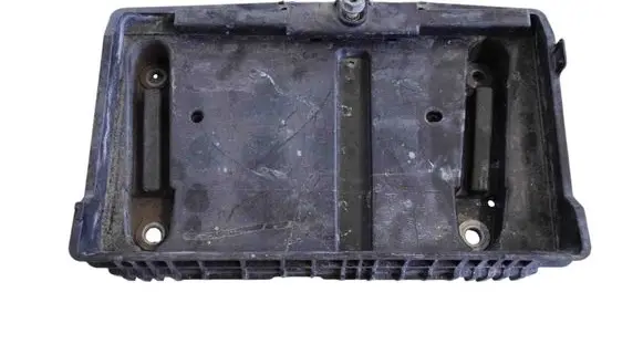 Battery box tray