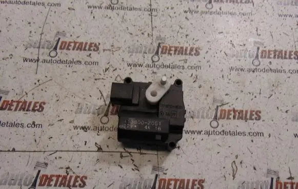 Toyota Corolla Verso AR10 Air flap motor/actuator 1138002051