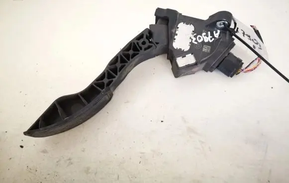 Toyota Verso Accelerator throttle pedal 7811002021 78110-02021
