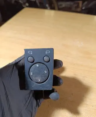 Audi A6 S6 C4 4A Wing mirror switch 4A0959565