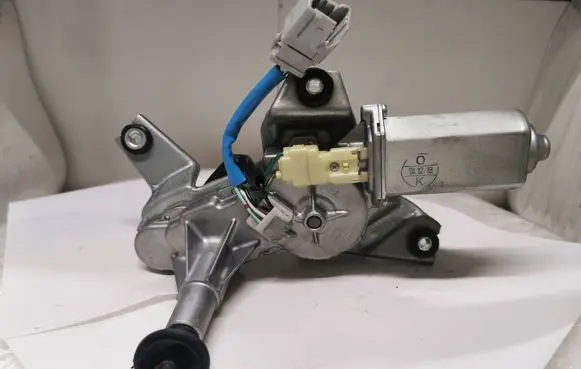 Honda CR-V Rear window wiper motor 34963581