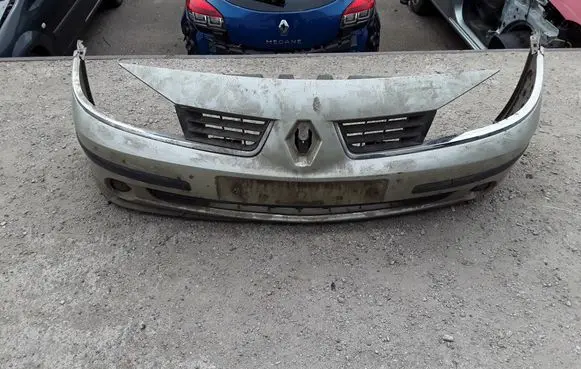 Renault Laguna II Front bumper