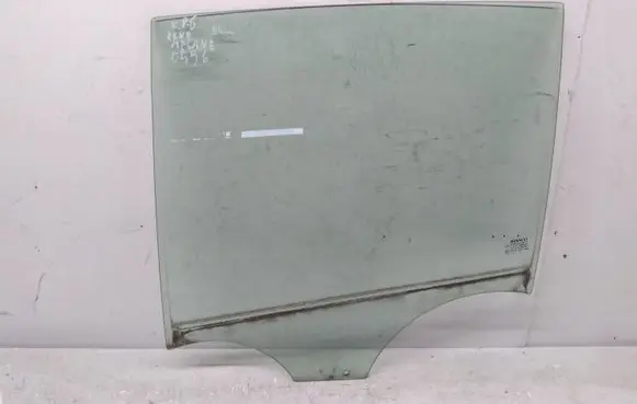 Renault Megane II Rear door window glass