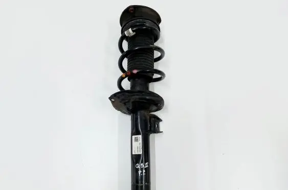 Audi Q3 F3 Front shock absorber/damper 5QF413031CJ