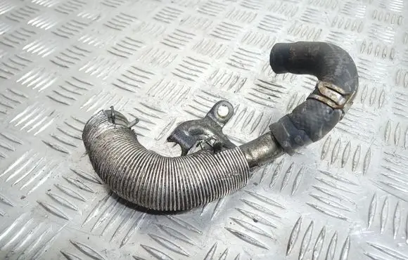 Mitsubishi Lancer VIII Engine coolant pipe/hose