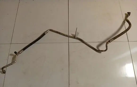 Mercedes-Benz A W169 Air conditioning (A/C) pipe/hose 