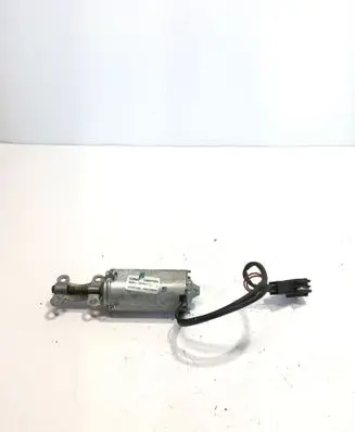 Mercedes-Benz ML W164 Steering column adjust motor 24047064 A05256074358 7903N0453