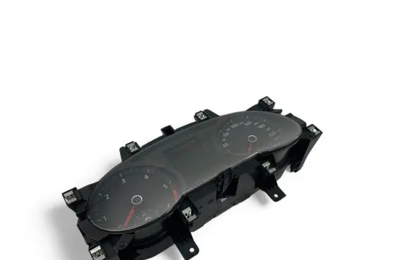 Volkswagen PASSAT B8 Speedometer (instrument cluster) 3G0920741B