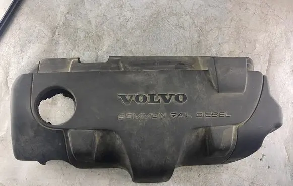 Volvo V70 Engine cover (trim) 08653495