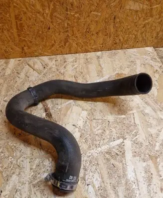 Peugeot 3008 II Intercooler hose/pipe 9820100780