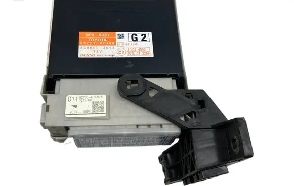 Toyota Prius (XW30) Central body control module 8922147300 2380003093