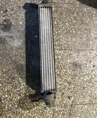 Ford Galaxy Intercooler radiator