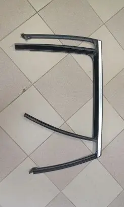 Mercedes-Benz GLC C253 Rear door windshield rail A2537350425 P379002