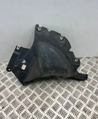BMW 2 G42 Front arch trim 8098221