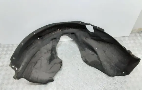 Dodge Durango III Front wheel arch liner splash guards