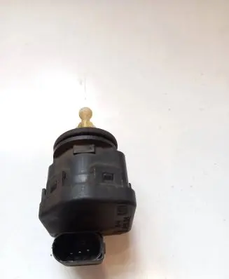 Audi A3 S3 8L Headlight level adjustment motor 3B0941295C