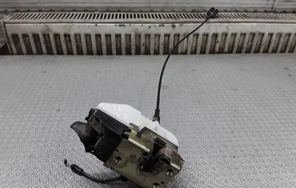 Renault Scenic II - Grand scenic II Front door lock