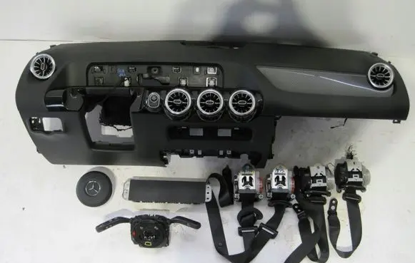 Peugeot Partner III Radio/GPS head unit trim 
