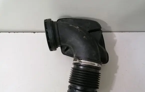 BMW 3 F30 F35 F31 Air intake hose/pipe 7060449
