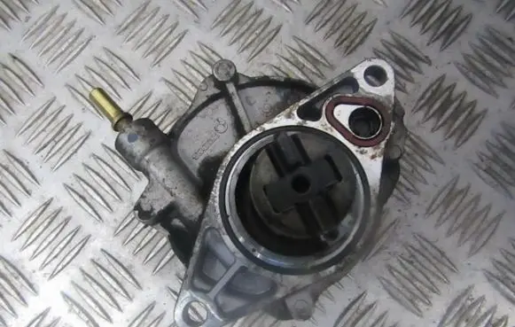 Peugeot Boxer Vacuum pump 70002701b 9645141380