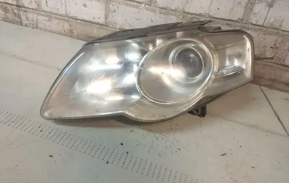 Volkswagen PASSAT B6 Headlight/headlamp 3C0941005Q