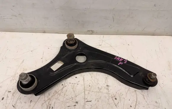 Dacia Sandero III Front lower control arm/wishbone SAN3WAH1