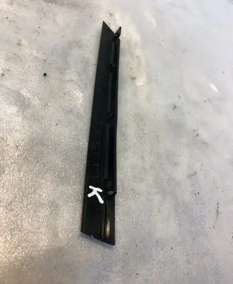Ford Mondeo MK V Other front door trim element Ds73f215a05