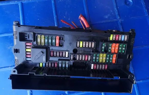 BMW 7 F01 F02 F03 F04 Fuse box set 9252816 05293417 317033441