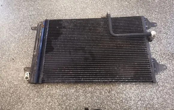 Volkswagen Multivan T5 A/C cooling radiator (condenser) 7M3820411B