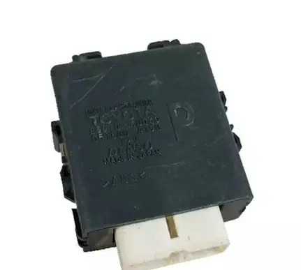 Toyota Land Cruiser (J150) Door control unit/module 8597060060