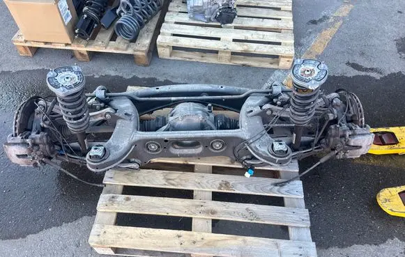 Mercedes-Benz SL R231 Rear axle beam with reductor A2033510705 A2043510508