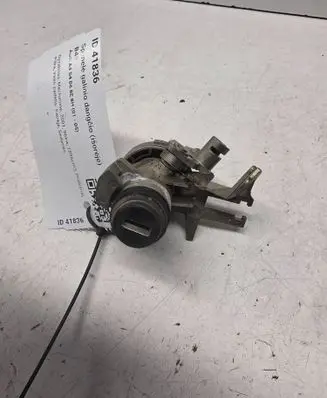 Audi A4 S4 B6 8E 8H Tailgate exterior lock 8E0827573