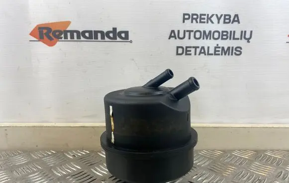 Iveco Daily 35 - 40.10 Power steering fluid tank/reservoir