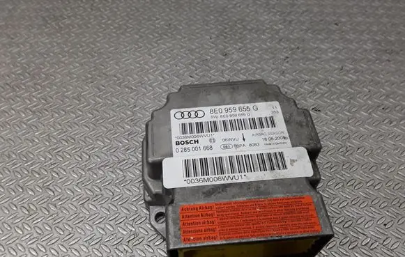 Audi A4 S4 B7 8E 8H Airbag control unit/module 8E0959655G 0285001668