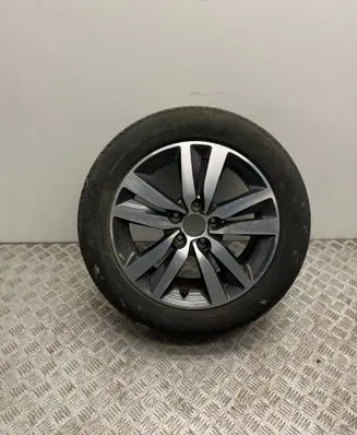 R16 alloy rim