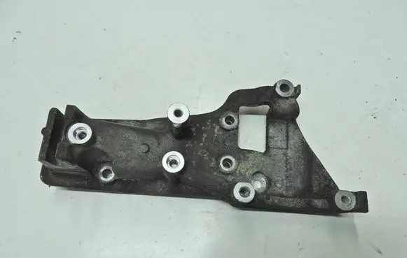 Mitsubishi ASX Engine mounting bracket 1801A070