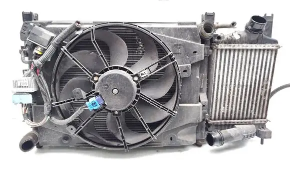 Renault Captur Radiator set 214818009R 144961381R