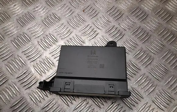 Toyota Prius (XV60) Other control units/modules 8865047750