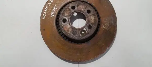 Volvo V70 Front brake disc ventiliuojamas