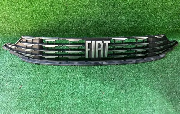 Fiat Tipo Front grill 735734364
