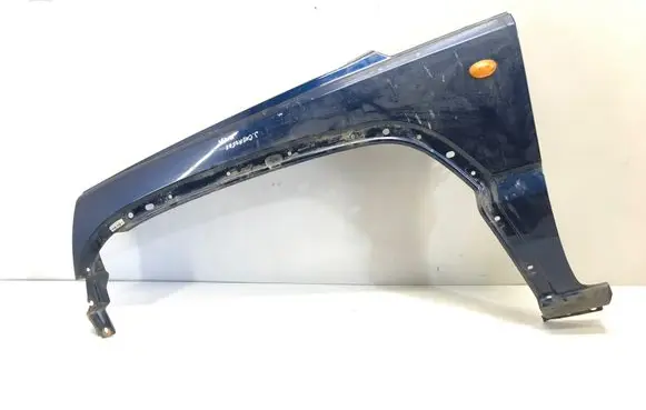 Jeep Cherokee III KJ Fender K4694