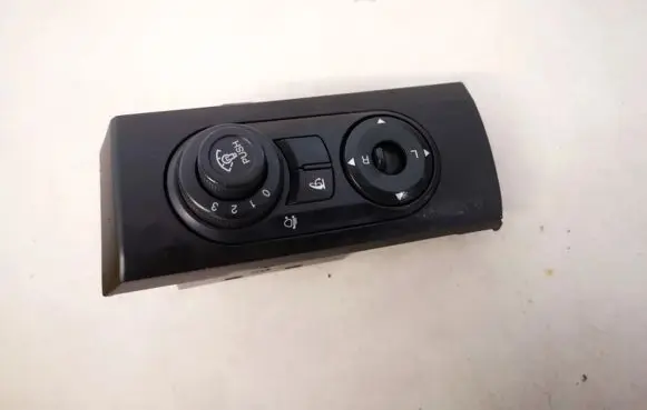 Chevrolet Captiva Wing mirror switch ub0c05