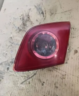 Mazda 3 I Tailgate rear/tail lights P2913