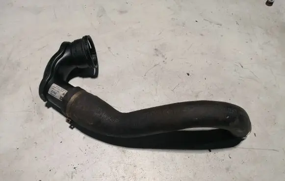 Opel Zafira C Intercooler hose/pipe 13265269