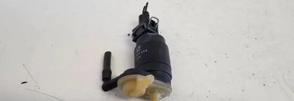 Opel Meriva A Windscreen/windshield washer pump 24439254